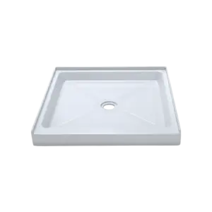 FORM PLUS PEYTO SHOWER BASE 3636 WHITE
